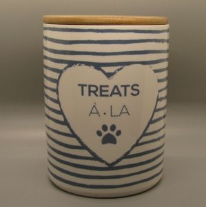 10 Strawberry Street Dog Treats Canister Blue White Wooden Lid